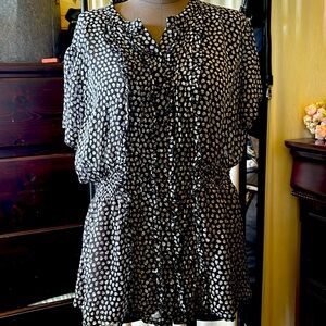 Torrid sheer blouse size 2 white skulls